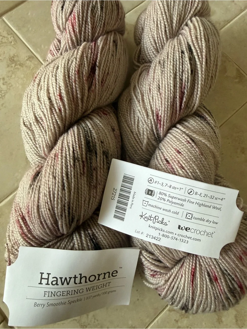 Hawthorne Fingering Weight Yarn in Berry Smoothie Speckle